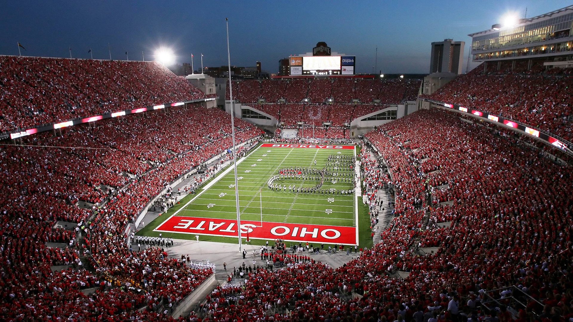 爱游戏体育平台-“村超”足球赛事吸引上百万人次到场观战，超5000万人次在线围观